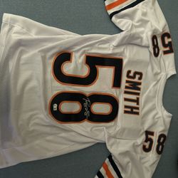 Roquan Smith Autographed Jersey
