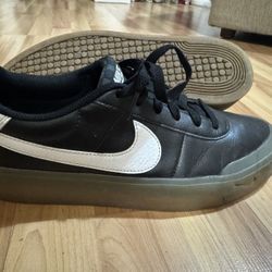 Nike Court Shot Shoes Size 9 