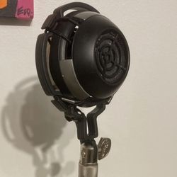 Custom One Of A Kind Dynamic Ring Style Microphone W/ Stand...WORKS...PLZ READ!!