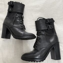 Tory Burch Boots