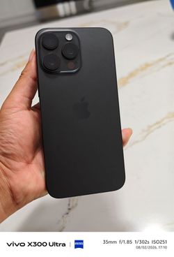 iPhone 15 pro max AT&T & Cricket