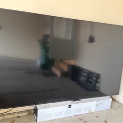 85” Samsung Tv 