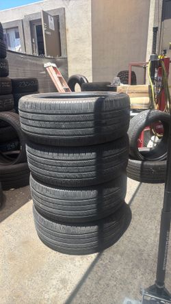 Set 285/45/22 Goodyear 70% Vida Dot 0524