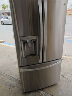 Kenmore Counter depth stainless steel finish French door refrigerator and freezer