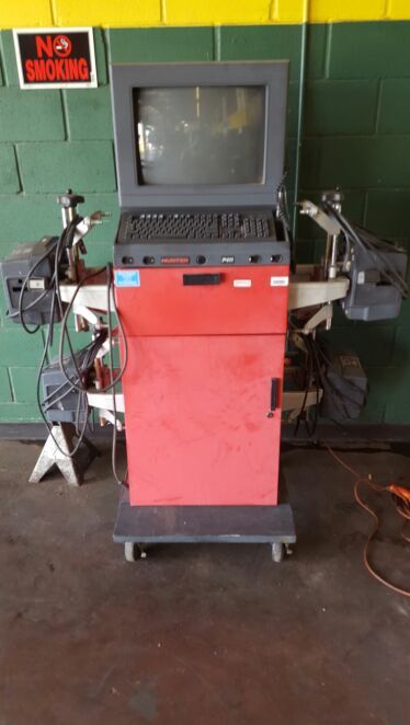 Hunter P411 Alignment Machine