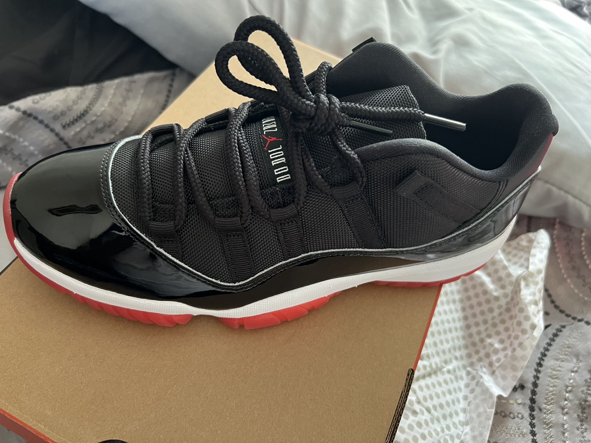 Jordan Bred 11 Low