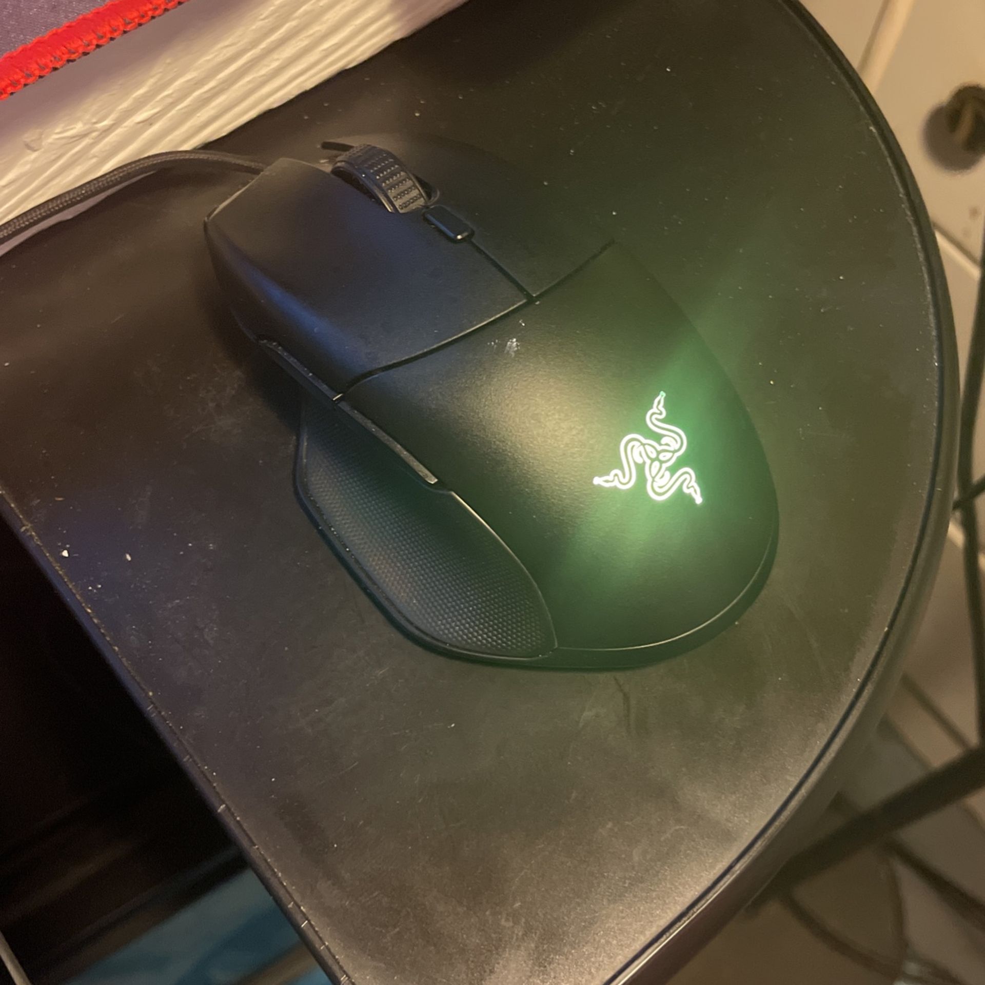 Razer Basilisk Essential