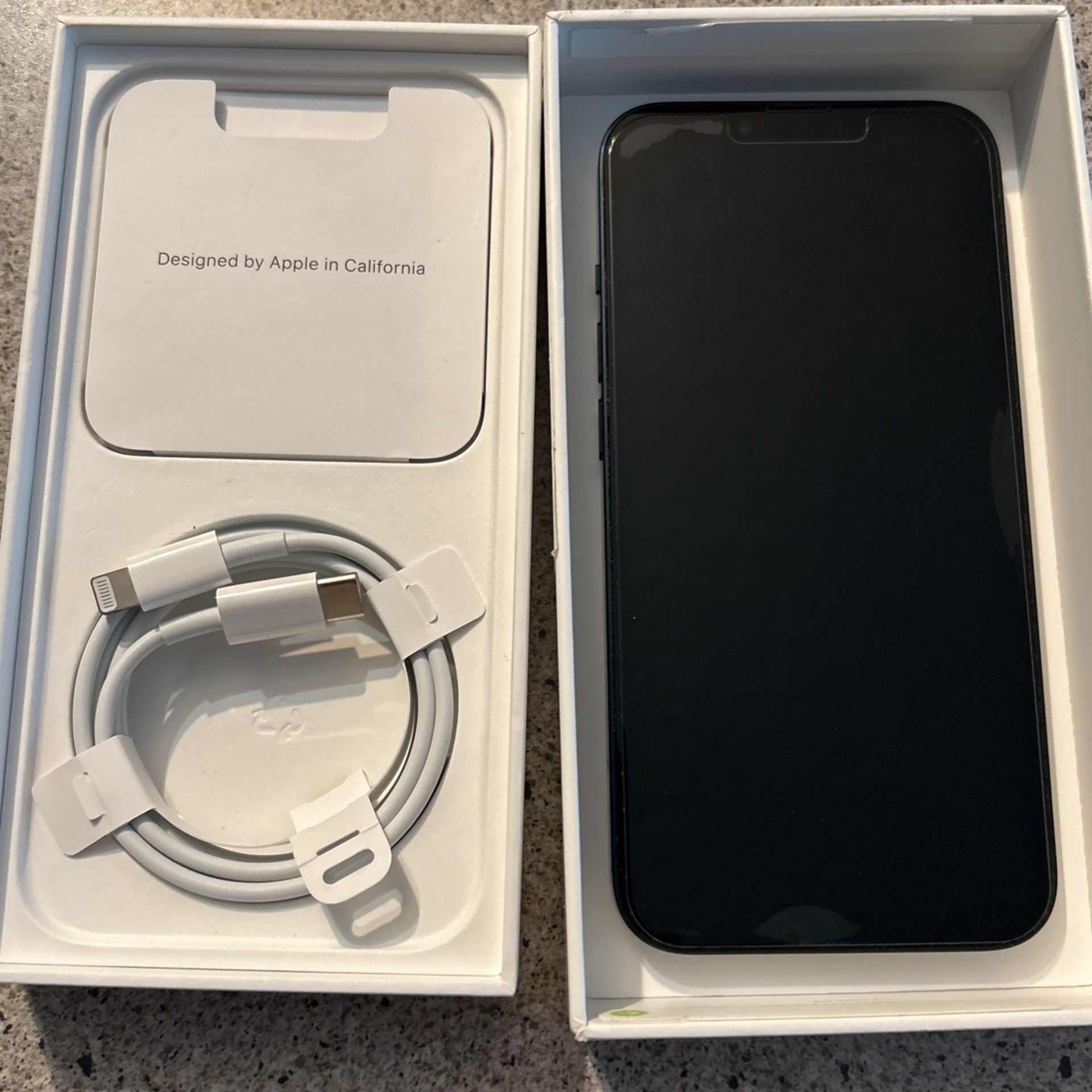 iPhone 13 128GB Black unlocked
