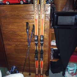For Sale Barely Used Dynastar 9 Max 100K  With  52" 130 Kerma Vector Dural 5086 Made In Italy Only For $125.00 Dollars