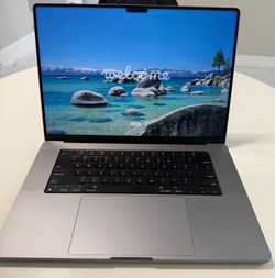 MacBook Pro M2 Pro 16” 2023 – Excellent Condition. AppleCare + Active✅Transferable to the new owner.