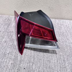 2021 to 2023 HYUNDAI ELANTRA TAIL LIGHT LH