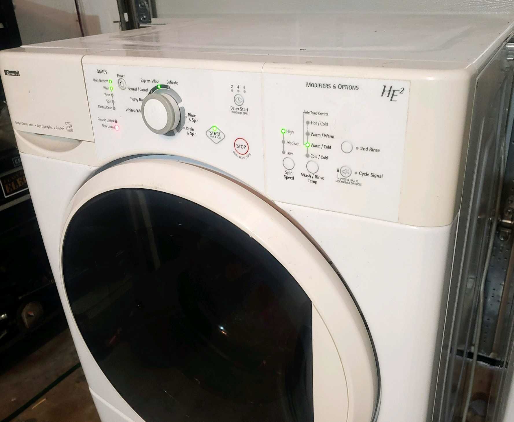 Kenmore washer/ dryer combo. FREE DELIVERY! for Sale in Land O Lakes