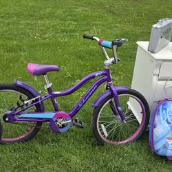 Free Stuff Bikes Storage Containers Night Stand Dining Room Table With Four Chairs 