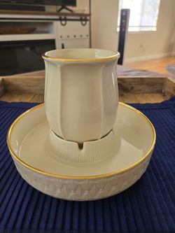 Lenox Ivory Gold Trim Chip and Dip Set