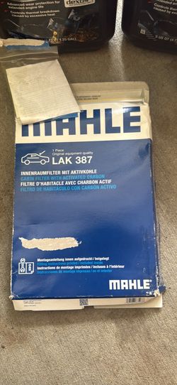 Cabin filter with activated carbon