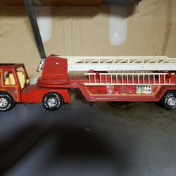 Vintage Nylint Hook And Ladder Fire Truck 