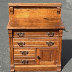 Oak Dresser - Antique 