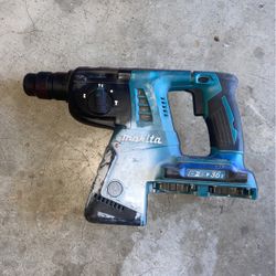 Makita 18V Rotary Hammer NO BATTERIES OR CHARGER