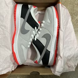 Nike SB Dunk Low Infrared Orange Label Sz 9