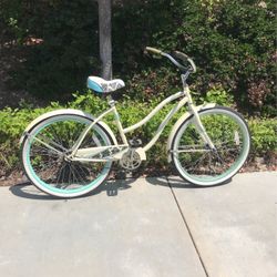26” Huffy Cranbrook Ladies Light Yellow Beach Cruiser 