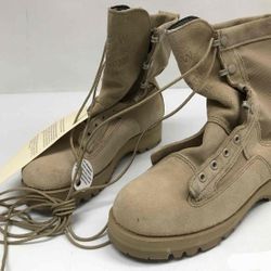 New With Tag Wellco Women Sand Colored Army Boots Size 5.5
