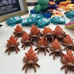 Fall Leaf Spider Fidget 
