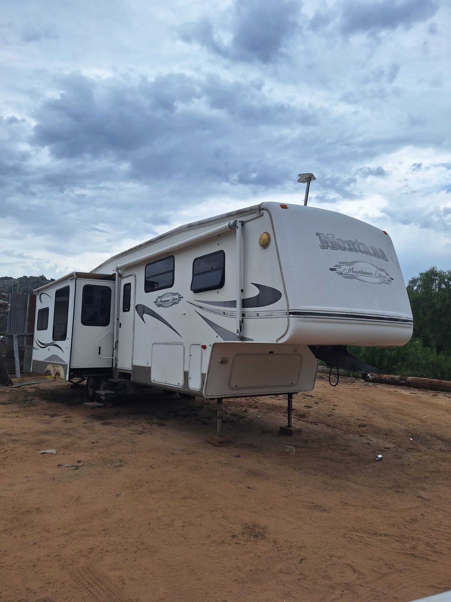 5th Wheel For Sale 13,500