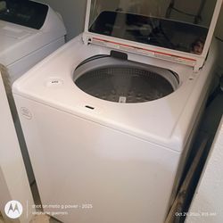 Whirlpool Top Load Washing Machine and Dryer