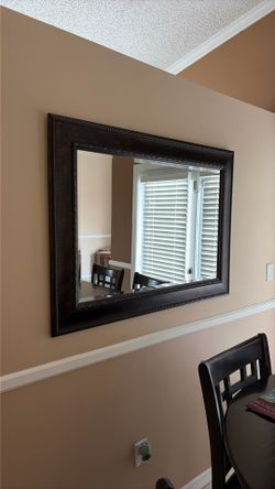 Wall Accent Mirror