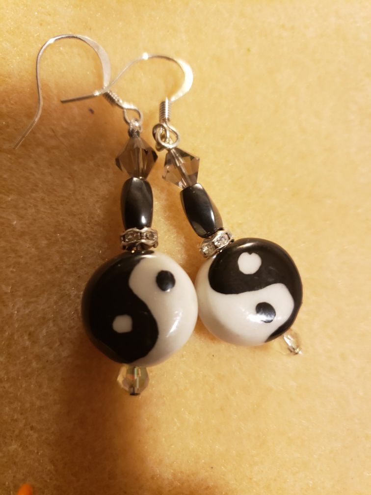 Ying yang earrings