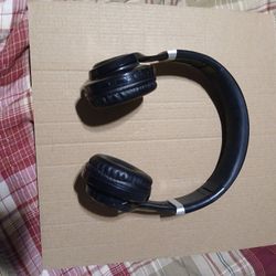 I Live Wireles Headphones 