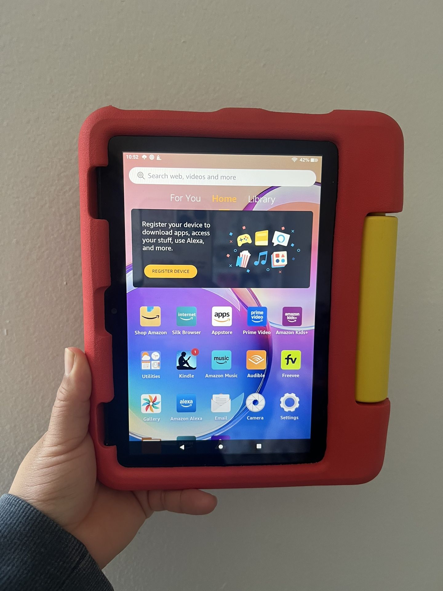 AMAZON FIRE FOX TABLET (CARS CASE) for Sale in El Monte, CA - OfferUp