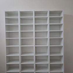 4 White Billy Bookcases - 36 Shelves