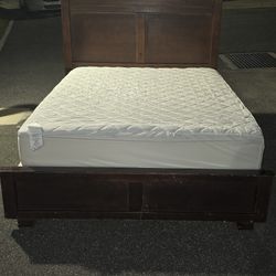 Queen bed frame + pilowtop Matress  + boxspring (DELIVER OPTION)