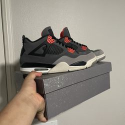 Jordan 4s Lightly Worn No Low Balls
