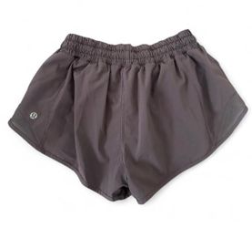 Lulu lemon short size 6
