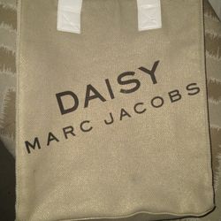 Daisy 🌼Marc Jacobs Tote Bag