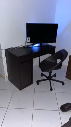 Desk with chair