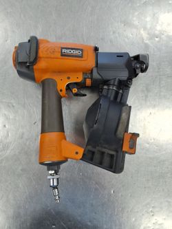 RIDGID R175RNA Pneumatic Framing Nailer