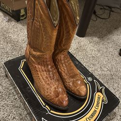 Men’s Dan Post Crocodile Skin Boots