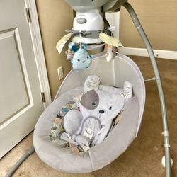 Fisher-Price Sweet Snugapuppy Dreams Cradle 'n Swing