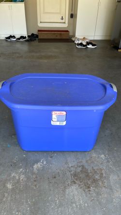 Storage bin (39 gallons)