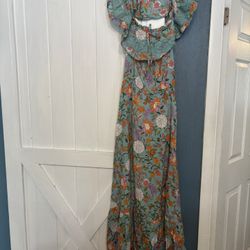 Brand New Floral Dress Never Worn Bought In Bealls Size Xl