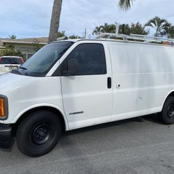 2001 Chevrolet Express