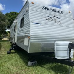 2009 Keystone Spring Dale 30 Foot