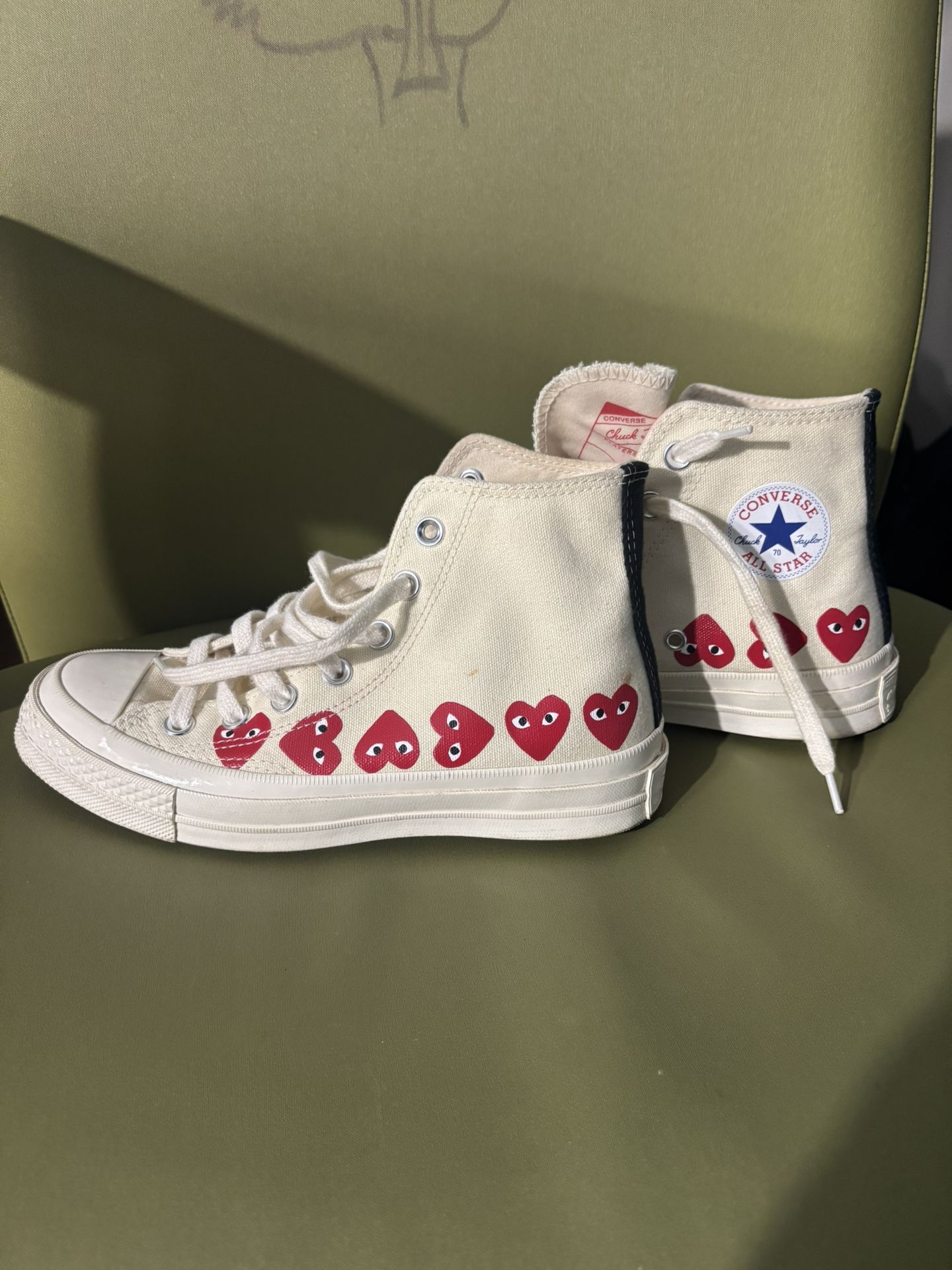 Converse Play used white womens size 6