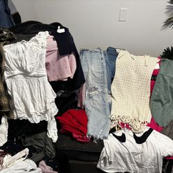 Women’s Clothing Bundle 60 Pieces 