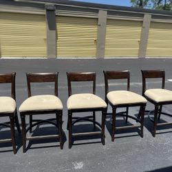 5 Beautiful Stools And 