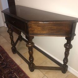 Accent Table