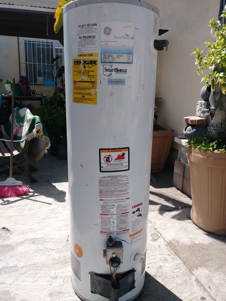 GE 40 gallon water heater